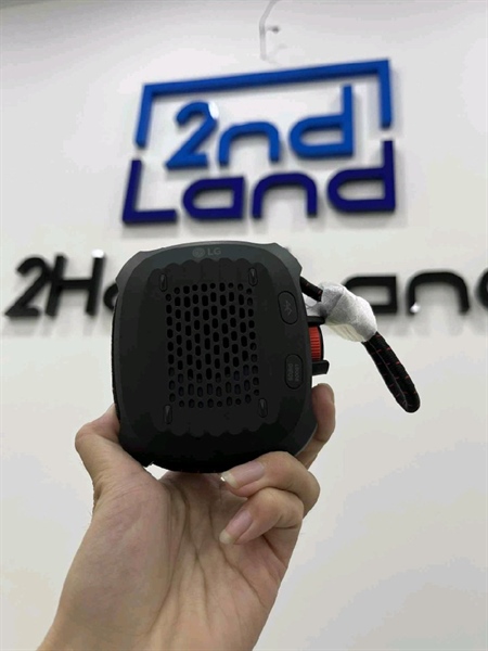 Loa LG Xboom Go XG2 - Màu đen - Ngoại hình 99% - Kèm sạc 14