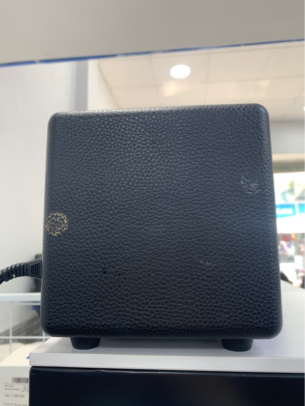 Loa Marshall Acton 2 - Màu đen - Ngoại hình: 97% - Body