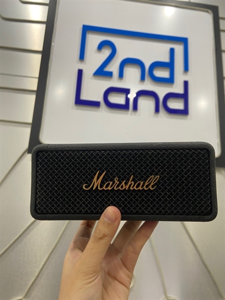 Loa Marshall Emberton 2 - Màu đen - Ngoại hình: 97% - Nhiều chỗ trên lưới bị sét - Body