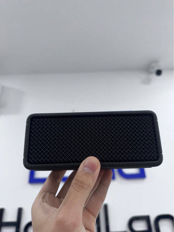 Loa Marshall Emberton 3 - Màu đen - Ngoại hình 98% - Fullbox