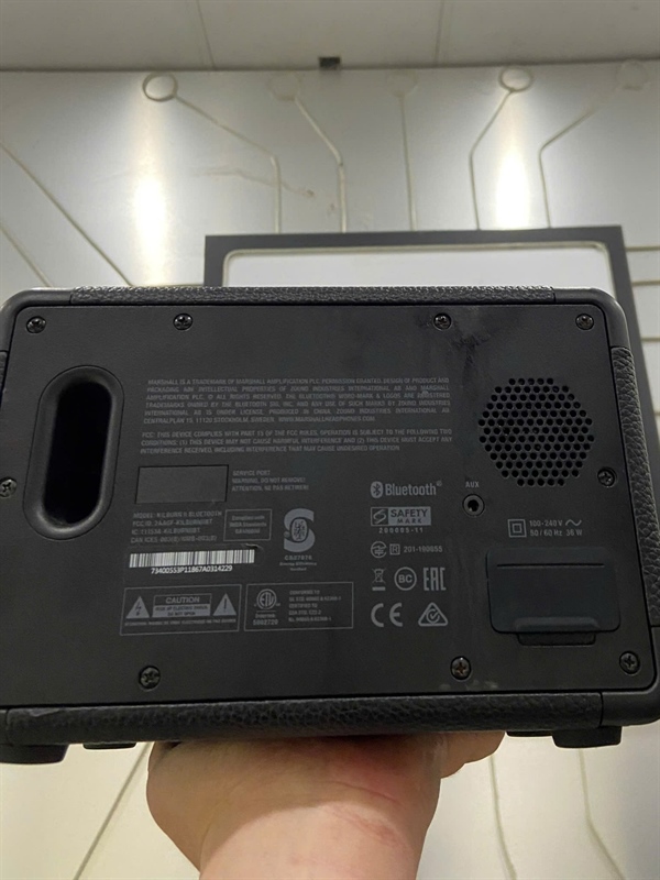 Loa Marshall Kilburn II - Màu đen - Ngoại hình: 98% - Body