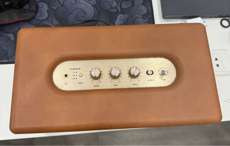 Loa Marshall Stanmore III - Màu nâu - Ngoại hình 98% - Kèm Box , 1 nguồn 1