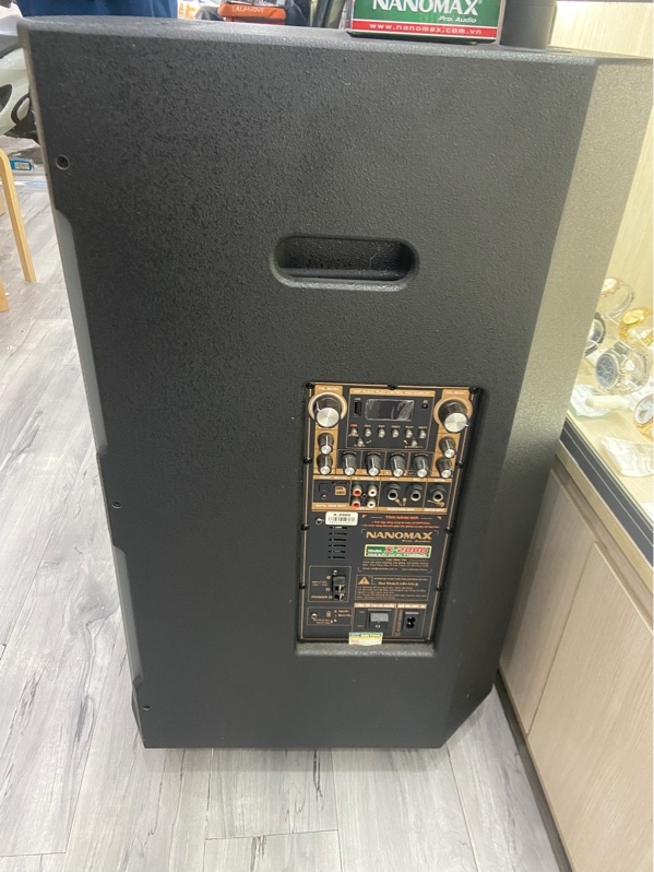 Loa Nanomax X-2000 - Màu đen - Ngoại hình: 98% - Kèm Box + 2 Mic