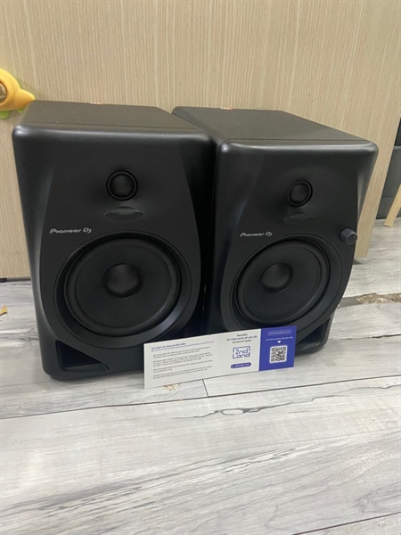 Loa Pioneer DJ DM-50D - Màu đen - Ngoại hình: 97% - Tróc nhẹ - Body - Kèm dây