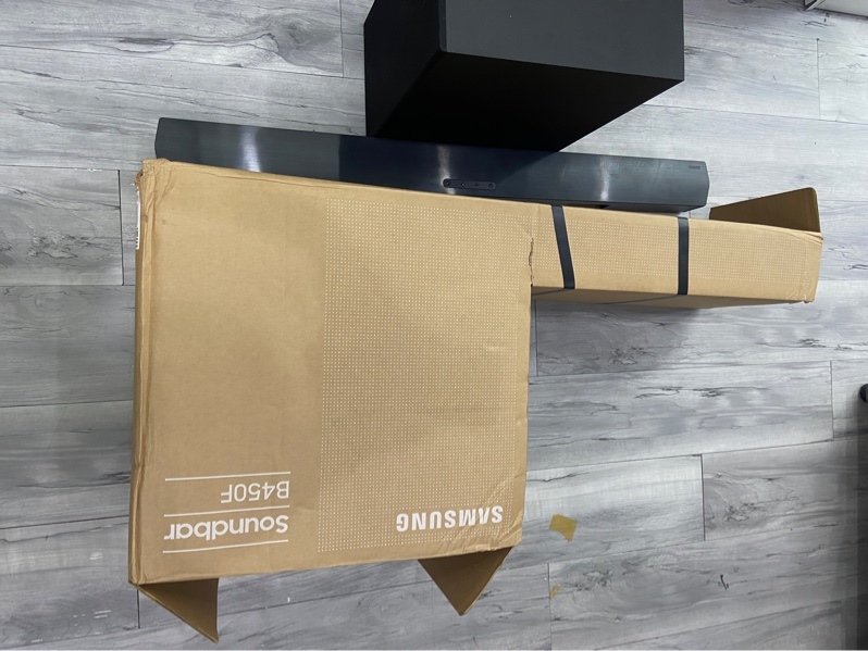 Loa Samsung HW-B450F/XV - Màu đen - Ngoại hình: 98% - Kèm Box + Sub + Nguồn + Remote