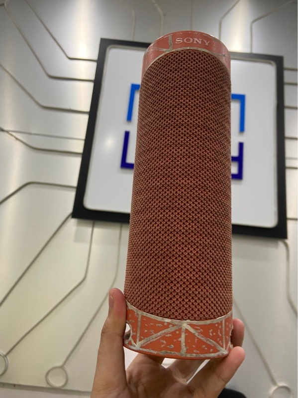 Loa Sony SRS-XB23 - Màu đỏ - Ngoại hình: 96% - Trầy xước dơ - Body