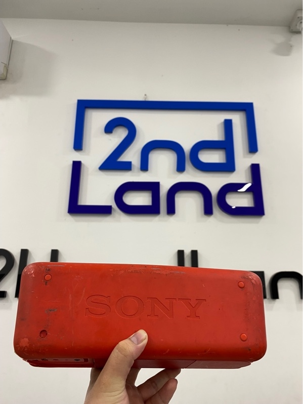 Loa Sony SRS-XB40 - Màu đỏ - Ngoại hình xấu - Loa rè bass nhẹ - Kèm sạc