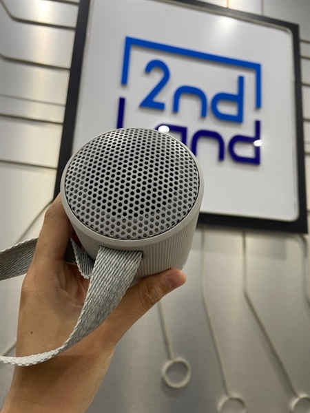 Loa Sony XB100 - Màu trắng - Ngoại hình: 98% - Rep 1:1 - FullBox 1