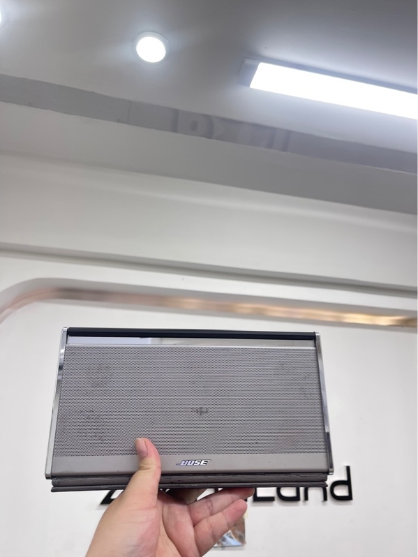Loa SoundLink Bluetooth Mobile Speaker II - Màu xám - Ngoại hình 97% - Kèm sạc
