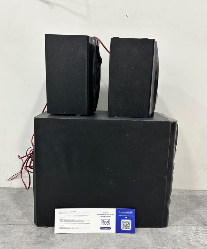 Loa SoundMax A970 - Màu đen - Ngoại hình 96% - Loa rè nhẹ, bề mặt loa bong nhiều, - Kèm loa sub + 2 loa vệ tinh