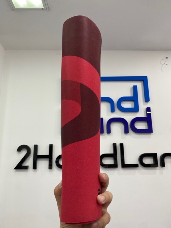 Lót chuột chơi game BenQ ZOWIE H-SR-SE model: H-SR-SE-ZC05 - Màu đỏ - Ngoại hình: 97% - Hơi dơ, bị tưa viền - Kèm Box