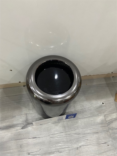Mac Pro - Ram 32GB SSD 1TB - AMD Fire Pro P700 6GB - Màu đen - Ngoại hình: 98% - Body 1