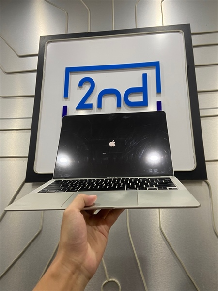 Macbook Air 13 inch M1 - Ram 16/251 SSD - Pin 82% - Chu kỳ sạc 532 - Màu xám - Ngoại hình: 97% - Màn ám - Body - Kèm sạc 1
