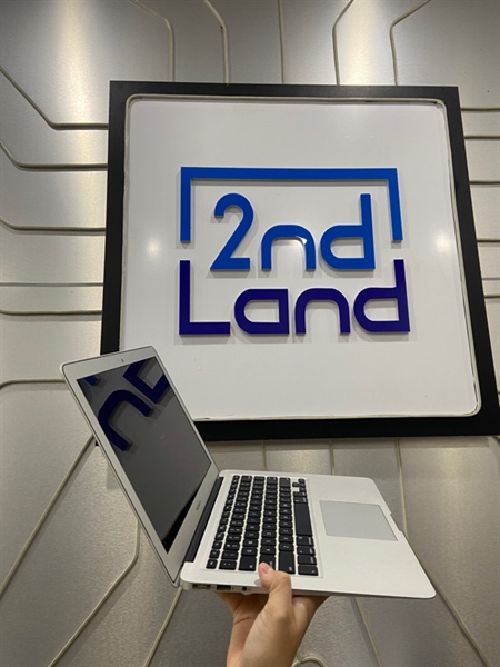 Macbook Air 2017 - 13 inch - i5 Dual-Core - Ram 8/128GB - Pin 100% thay new - Màu bạc - Ngoại hình: 97% - Body - Kèm sạc 2