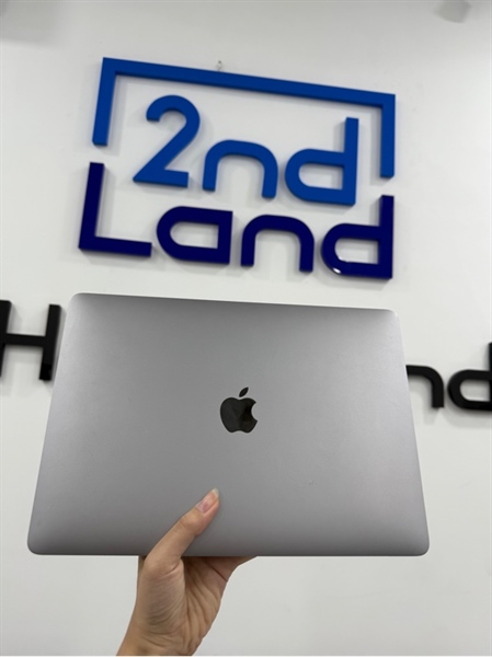 Macbook Air 2020 - 13 inch - i3 - 16/256GB - Màu bạc - Pin bình thường - Ngoại hình 97.5% - Màn 2 chấm bụi trong , có cấn góc - Kèm sạc