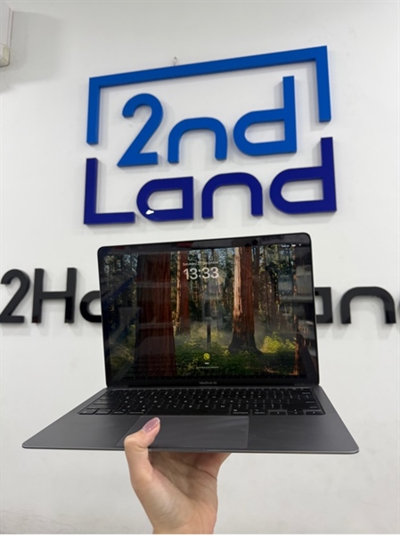 Macbook Air M1 - 13.3 inch - 8/256GB - Màu xám - Pin 93% chu kỳ sạc 77 - Ngoại hình 97% - Màn ám hồng , hở sáng nhẹ , cấn góc - Kèm sạc 2