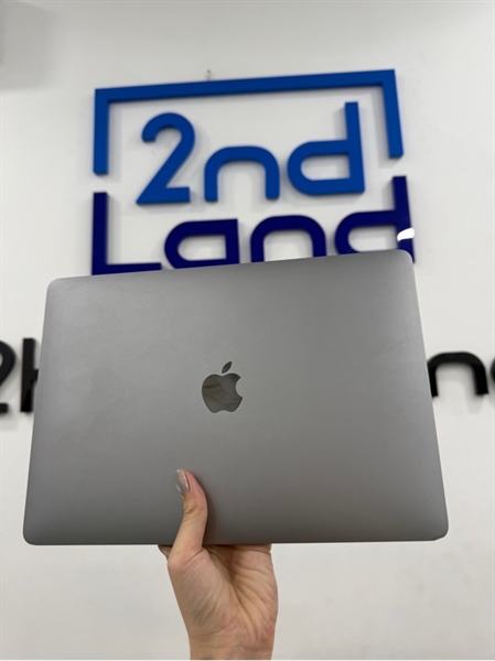 Macbook Air M1 2020 - 13.3 inch - 8/256GB - Màu xám - Pin 92% - Ngoại hình 98% - Màn vàng viền nhẹ , cấn nhẹ 2 góc - Kèm sạc