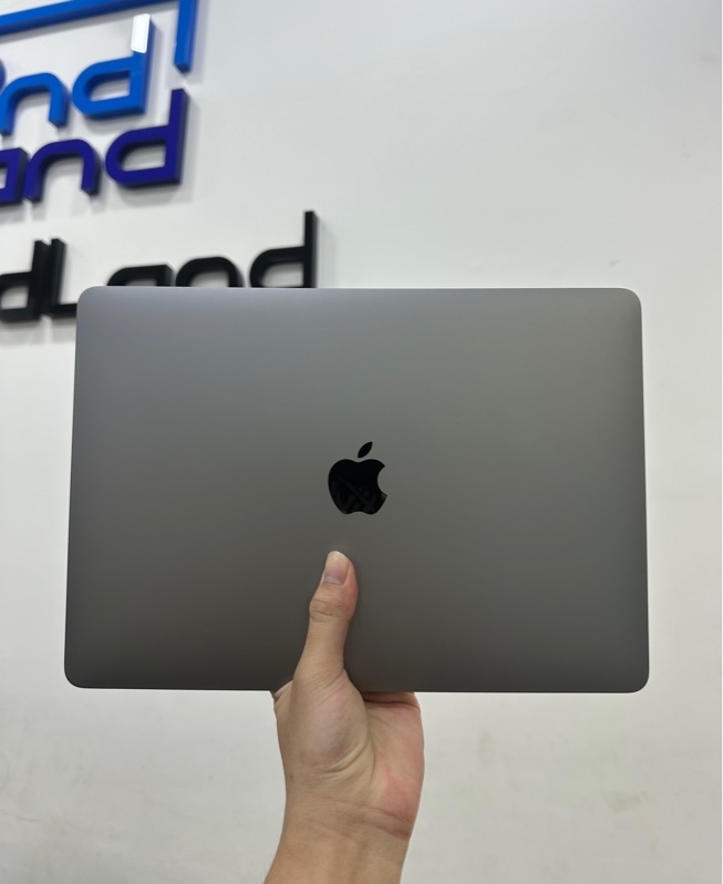 Macbook Air M1 2020 13.3inch - 8/256GB - Pin 97% - Màu xám - Ngoại hình 97% - Kèm sạc