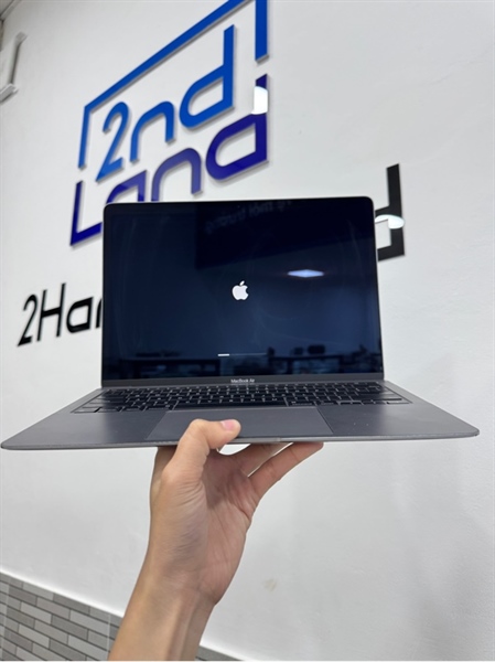 Macbook Air M1 2020 - 13 inch - 8/256 SSD - Màu bạc - Pin 85% chu kì sạc 483 lần - Ngoại hình 98% - Body, kèm sạc 1