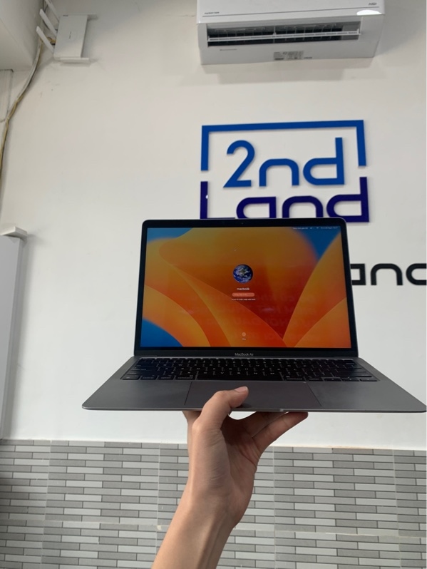 Macbook Air M1 2020 - 8GB/256GB - Màu bạc - Ngoại hình: 97% - Màn ám vàng - Pin 88% - Ngoại hình: 98% - Kèm sạc