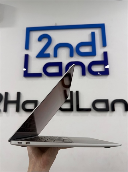 Macbook Air M1 2020 - Apple M1 - 8/256GB - Màu bạc - Pin bình thường 97% chu kỳ sạc 31 - Ngoại hình 98% - FullBox 2