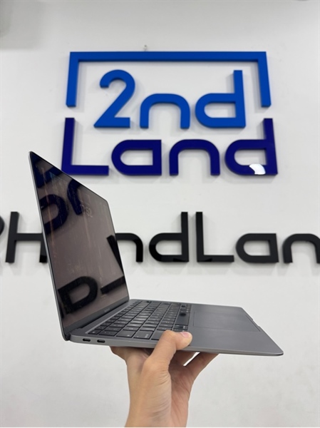 Macbook Air M1 2020 - Apple M1 - 8/512GB - Màu bạc - Pin 84% 479 chu kì sạc - Ngoại hình 97% - Màn vàng viền nhẹ, trầy màn, cấn góc, phím mòn - Kèm sạc 2