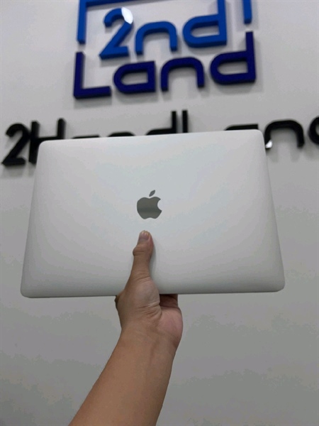 Macbook Air M1 2020 - Chip M1 - 8/256GB - Pin 86% - Màu bạc - Ngoại hình 97% - máy trầy cấn - Box - Kèm sạc