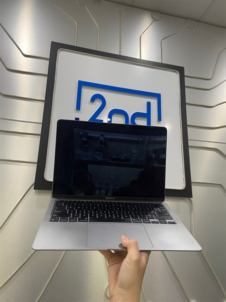Macbook Air M1 2020 - Ram 8/256GB SSD - Pin 85% - Chu kì sạc 315 Lần - Màu xám - Ngoại hình: 98% - lỗi rung trên touchpad , màn ám viền hồng nhẹ - Kèm sạc 1