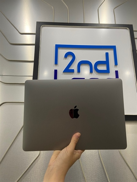 Macbook Air M1 2020 - Ram 8/256GB SSD - Pin 87% - Chu kì sạc 277 - Màu xám - Ngoại hình: 98% - Kèm sạc