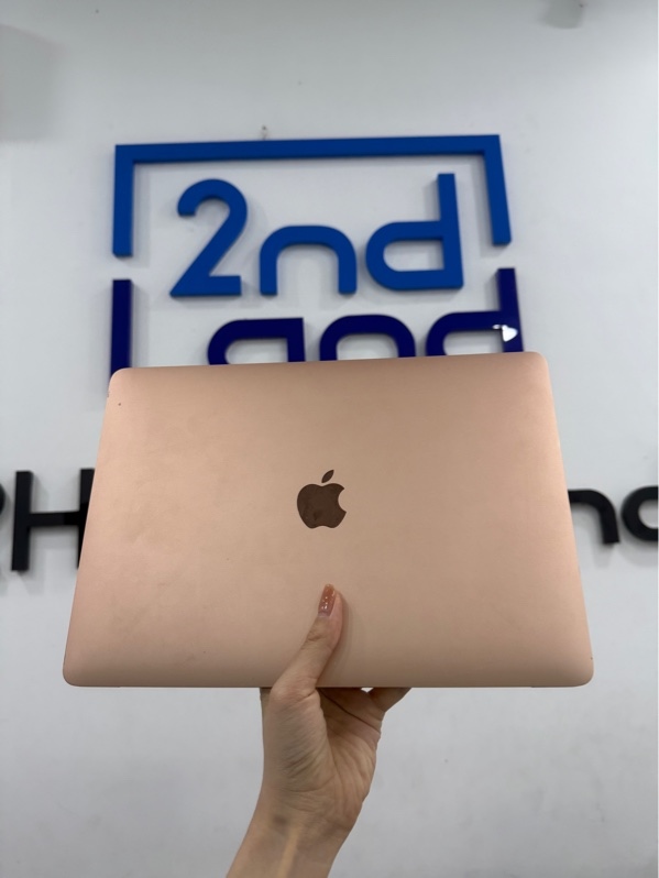 Macbook Air M1 - 8/512GB - Màu hồng - Pin 88% chu kì 215 - Ngoại hình 97% - màn chết nhiều pixel, viền màn ám xanh, cao su màn nứt, bể, loa rè, phím mòn , cấn nhiều, trầy - Kèm sạc