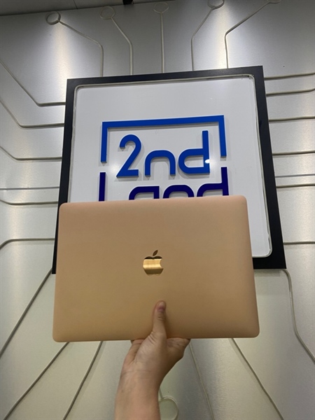 Macbook Air M1 - Ram 8/256GB - Pin 94% - Chu kì sạc 107 lần - Màu hồng - Ngoại hình: 97% - Kèm sạc