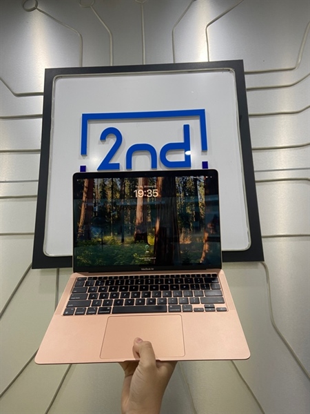 Macbook Air M1 - Ram 8/256GB - Pin 94% - Chu kì sạc 107 lần - Màu hồng - Ngoại hình: 97% - Kèm sạc 1