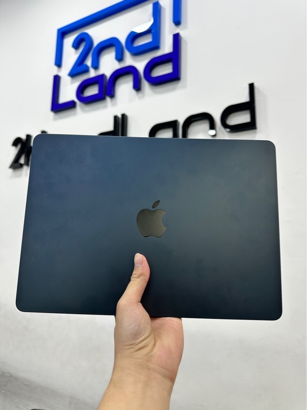 Macbook Air M2 2022 - Ram 8/256GB - MacOS 15.7.3 - Pin 97% - Màu xanh - Ngoại hình 98% - Kèm box + Sạc