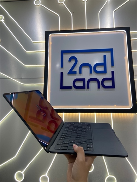 Macbook Air M2 2022 - Ram 8/256GB - Pin 97% - Chu kì sạc 89 lần - Màu midnight - Ngoại hình: 98% - Kèm sạc 2