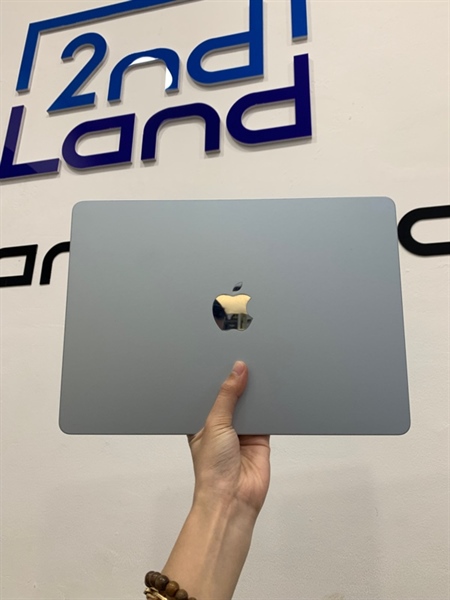 Macbook Air M4 2025 - 13 inch - Ram 16GB/SSD 256GB - Màu xanh - Pin 100% chu kì sạc 66 lần - Ngoại hình: 98% - Màn ám hồng nhẹ - Body