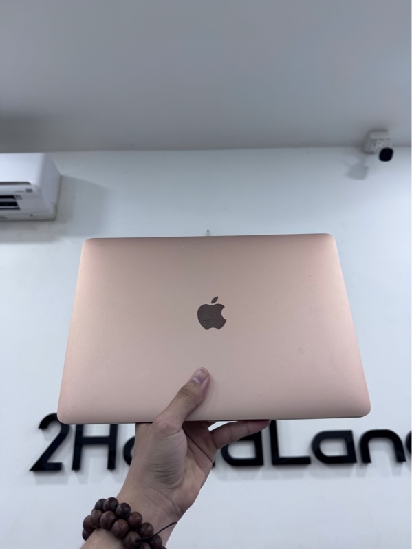 Macbook Air Retina 2018 - 13inch - i5 lõi kép - 8/256Gb - macOS 14.8.5 - Màu hồng - Pin bình thường chu kỳ 101 - Ngoại hình 97% - Cấn góc, viền, màn hở sáng viền dưới nhẹ - Fullbox