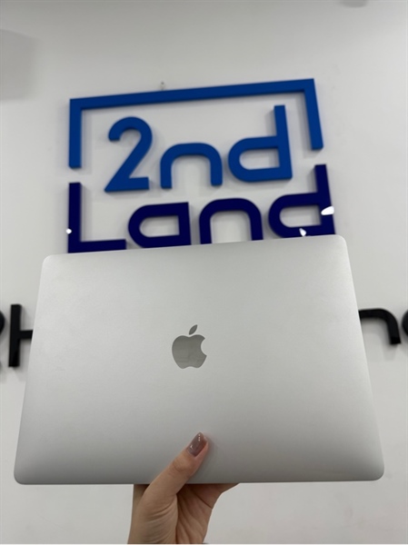 Macbook Air Retina 2019 - 13 inch - i5 lõi kép - 8/256GB - Màu bạc - Pin bình thường chu kì 301 - Ngoại hình 98% - Cấn nhẹ , màn phản quang vài đốm - Kèm sạc