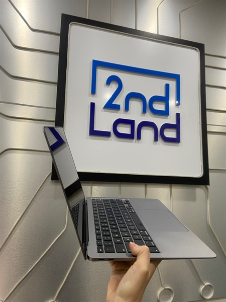 Macbook Air Retina 2020 13 inch - i3 - Ram 8GB 256GB - Pin bình thường - 246 lần sạc - Màu xám - Ngoại hình: 98% - Kèm sạc 2
