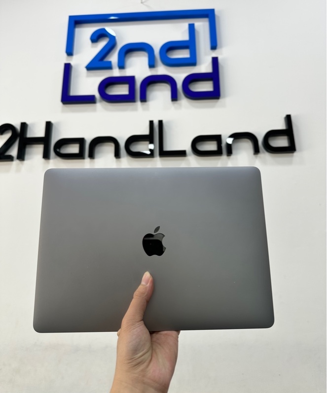 Macbook Pro 13inch 2020 - i5 - Ram 8/256GB - Pin bình thường - Màu bạc - Ngoại hình 98% - Kèm sạc