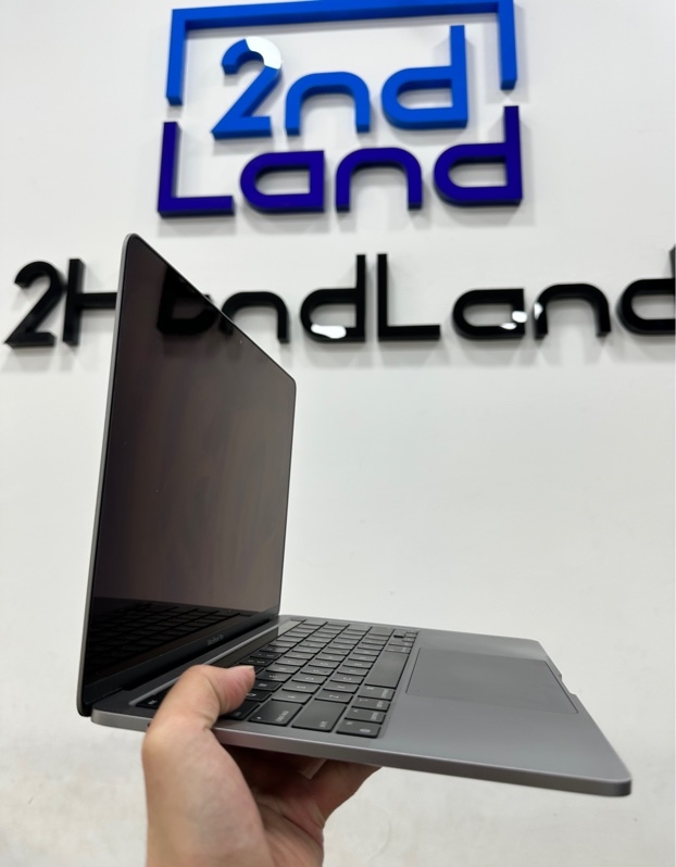 Macbook Pro 13inch M2 2022 - Ram 8/256GB - MacOs 13.4 - Pin 87% - Màu bạc - Ngoại hình 97% - Màn đã thay - Kèm sạc
