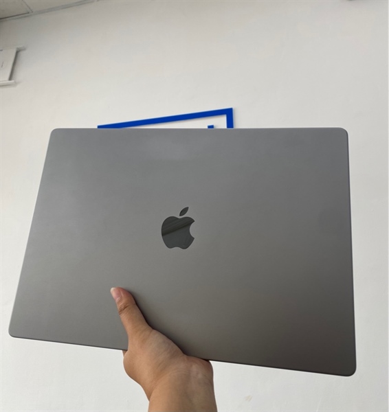 Macbook pro 16 inch 2021 - Chip M1 PRO - 32/1TB - Màu trắng - Ngoại hình 98% - Kèm sạc