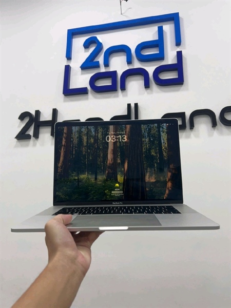 Macbook Pro 2019 15 inch - Intel Core i9 - Ram 32/512GB SSD - Pin bình thường - Màu bạc - Ngoại hình 97% - Phím Trung tróc sơn , màn ám hồng , hư vân tay - Kèm sạc 1