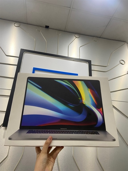 Macbook Pro 2019 16 inch - i7 Ram 16 512GB - Pin bình thường - Màu xám - Ngoại hình: 97% - Kèm Box + dock sạc + dây