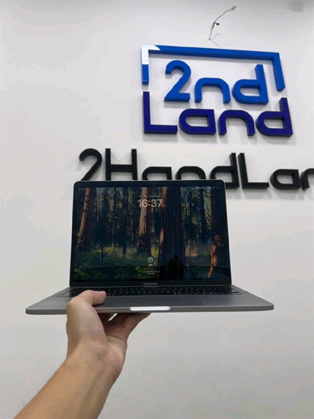 Macbook Pro 2020 13inch - i5 - Ram 8/256GB - Pin bình thường - Màu xám - Ngoại hình 97% - màn chết vài điểm pixel nhẹ - Kèm sạc 1