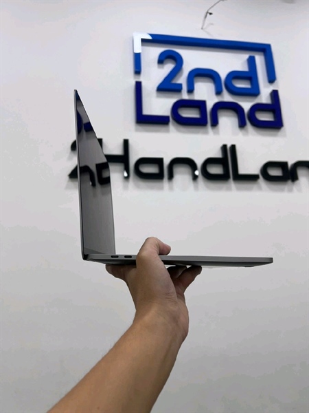 Macbook Pro 2020 13inch - i5 - Ram 8/256GB - Pin bình thường - Màu xám - Ngoại hình 97% - màn chết vài điểm pixel nhẹ - Kèm sạc 2