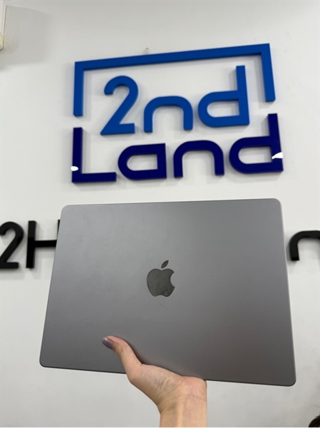 Macbook Pro 2021 - 14 inch - Apple M1 pro - 16/512GB - Màu bạc - Pin bình thường 91% 126 lần sạc - Ngoại hình 97% - Màn ám hồng , touchpad run yếu , mất touch id , trầy xước - Kèm sạc
