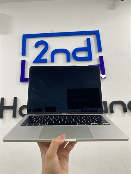 Macbook pro m1 2020 - 13 inch - 8/256GB - Màu bạc - Pin 83% - Ngoại hình 98% - Màn hở sáng nhẹ cạnh dưới - Kèm sạc 1