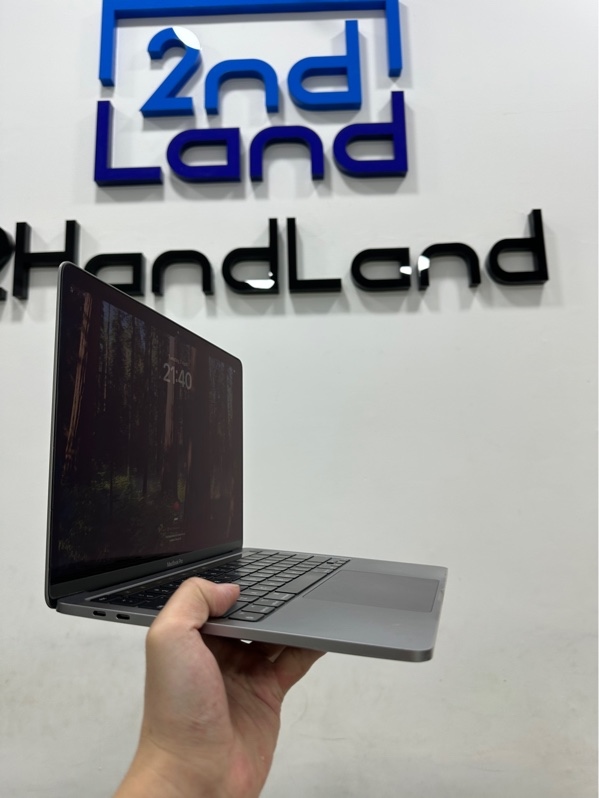 Macbook Pro M1 2020 13inch - Ram 8/256GB - Pin 83% - MacOS 26.0 - Màu xám - Ngoại hình 97% - Màn ám bụi trong - Kèm sạc