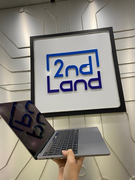 Macbook Pro M1 - Ram 8/256GB - Pin 84% - Chu kì sạc 555 lần - Màu bạc - Ngoại hình: 97% - Màn ám hồng viền vừa - FullBox 3