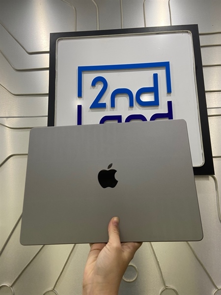 Macbook Pro M3 2023 14 inch - Ram 8/512GB SSD - Pin 90% - Màu xám - Chu kì sạc 189 lần - Dính MDM - Màu xám - Ngoại hình: 98% - Màn ám viền hồng vừa - Kèm sạc